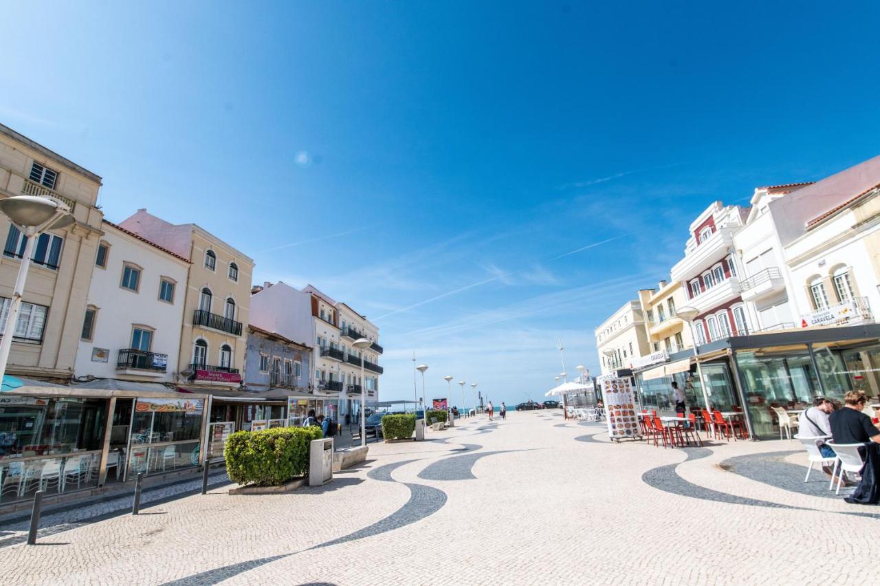 Bayview Nazare A Sua Casa A Beira Mar - 20 Mt Da Praia E Da Famosa Bola Nivea Kültér fotó